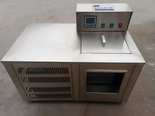 Low Temperature Constant Temperature Water Tank Heating Refrigeration Reactor